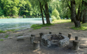 Eichholz河邊泳池