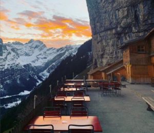 瑞士懸崖餐廳